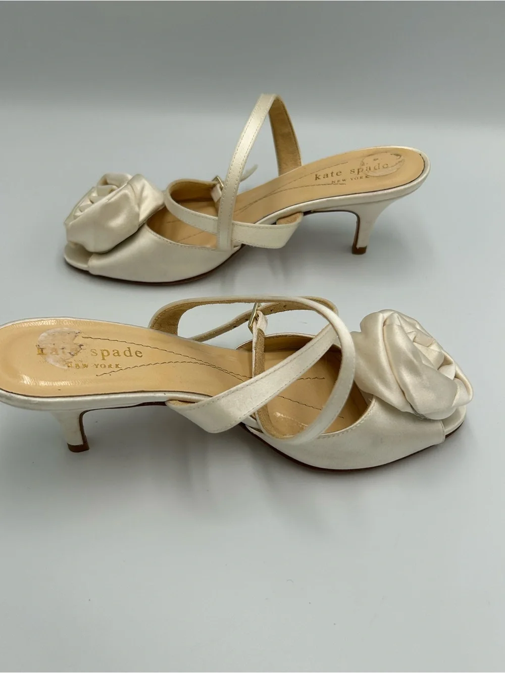 Kate Spade Satin Rosette Slingback Heels Rose Open Toe Size 5.5 B Silk